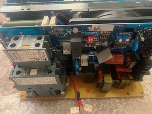 業務用脱毛機のパワーサプライ